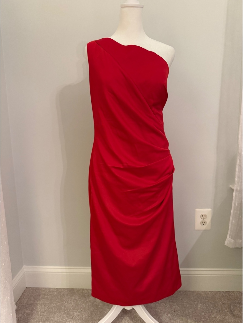 Rene Ruiz Collection red one-shoulder dress